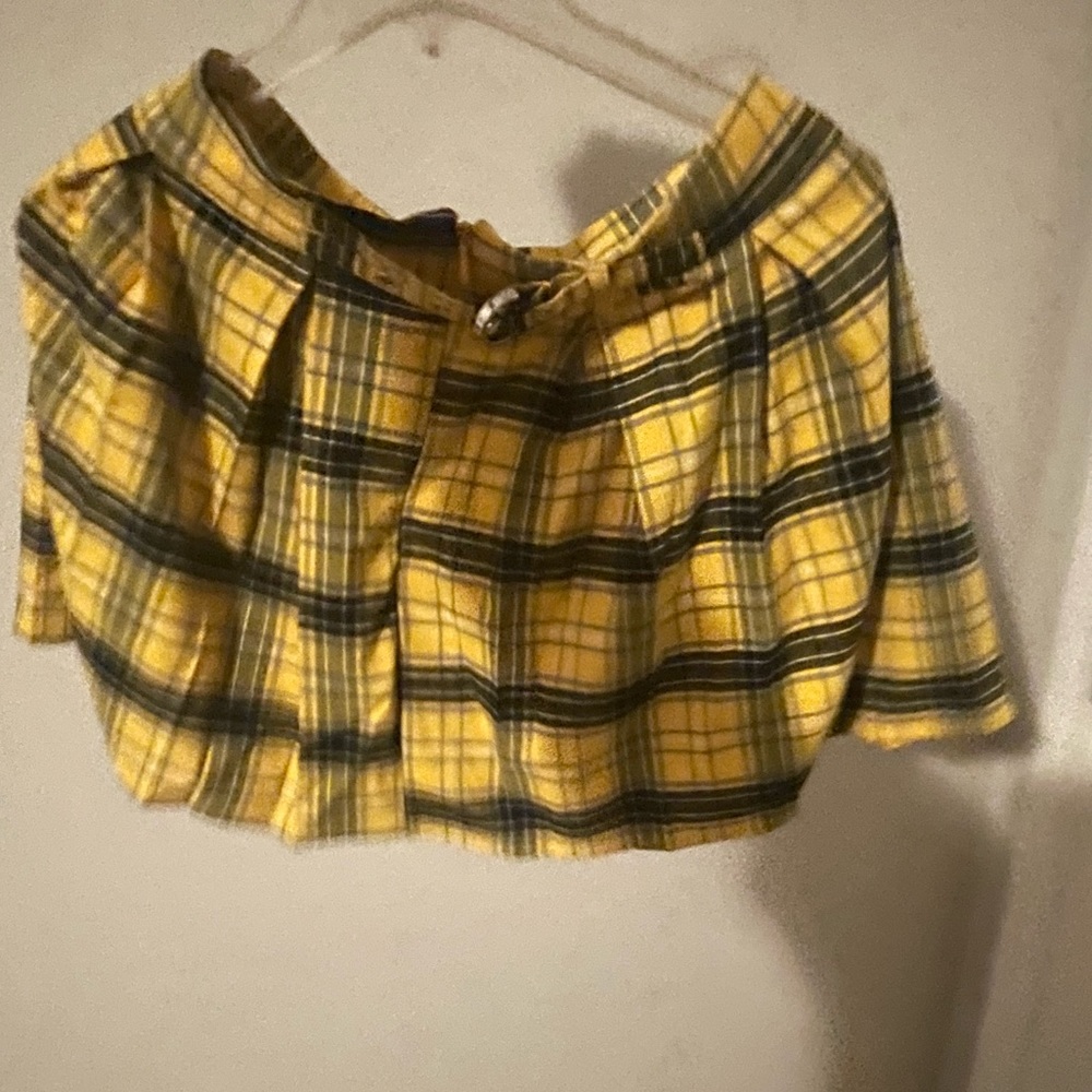 Yellow and black skirt